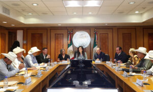 Productores lecheros de Jalisco advierten crisis profunda ante la Cámara de Diputados