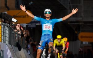 Isaac del Toro gana etapa reina de la Tirreno-Adriático y se encamina a título histórico para México