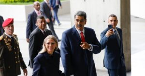 Maduro y Flores comparecen en segunda audiencia federal en Nueva York sin fecha para próximo proceso