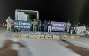 Rescatan a periodista en Sinaloa; destruyen laboratorio de drogas y aseguran tractocamión en Sonora