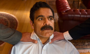 Demandan a Taylor Swift por plagio; estrenan tráilers de ‘Supergirl’ y ‘El yerno’