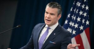 Destituyen al jefe del Estado Mayor del Ejército de EE.UU. en medio de guerra con Irán y controversias en el Pentágono