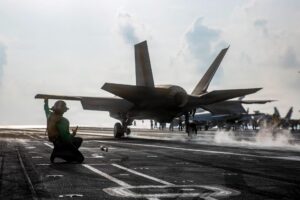 Tregua entre EE.UU. e Irán pende de un hilo por bloqueo en Ormuz y ataques israelíes en Líbano