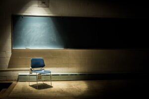 Del orador al mentor: los maestros que trascienden, más allá de “sólo dar clases”