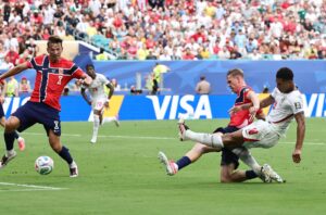 FIFA desmiente contacto con cable aéreo en gol de Inglaterra contra Noruega en el Mundial 2026