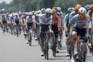 Isaac del Toro mantiene tercer puesto tras etapa 7 del Tour de Francia 2026