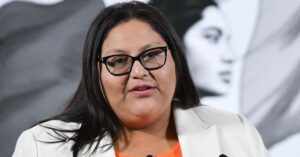 Citlalli Hernández acusa a Felipe Calderón de beneficiar al Cártel de Sinaloa