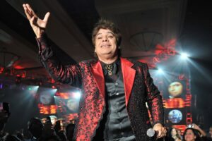 Concierto de Juan Gabriel en Bellas Artes revive en cines