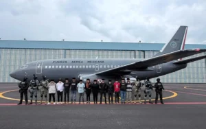 Operativo contra el CJNG en Michoacán suma 12 detenidos; entre ellos, hija y pareja de ‘Tío Lako’