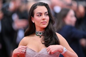 Georgina Rodríguez responde a críticas sobre su físico: ‘La felicidad no tiene talla’
