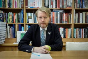 Rybakov, líder de Yábloko: “Nuestro objetivo no es ser una facción de la Duma, el objetivo es la paz”
