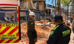 Colombia eleva a 321 el número de fallecidos por terremoto